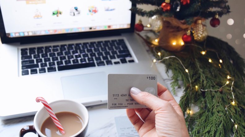 online shopping during the holidays