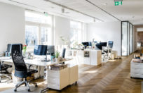 How to Recognize Employees the Right Way in Today’s Workplace